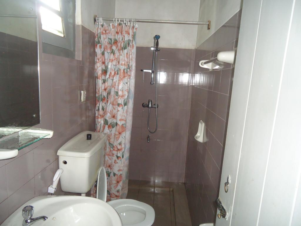 נוארה אליה Lake Crown Holiday Home מראה חיצוני תמונה
