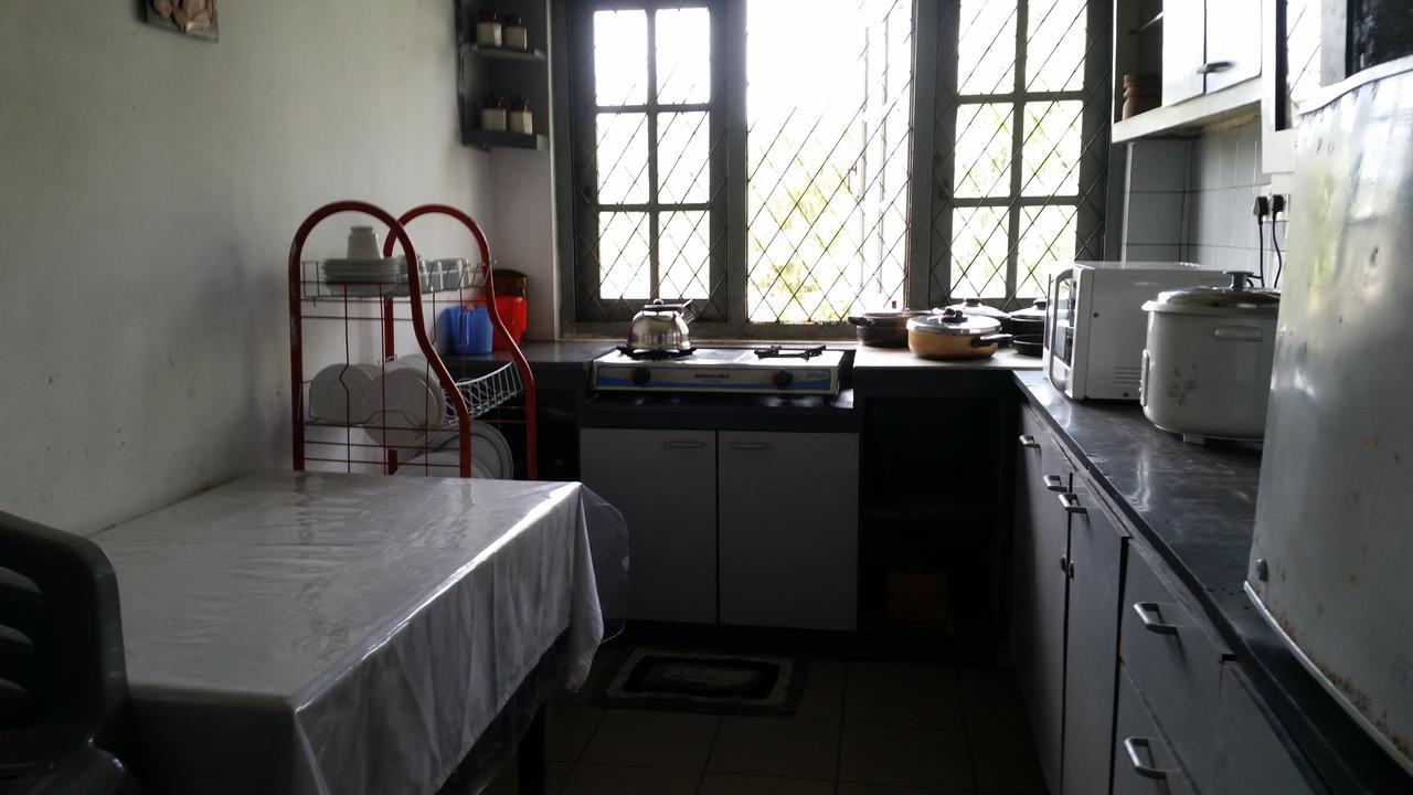 נוארה אליה Lake Crown Holiday Home מראה חיצוני תמונה