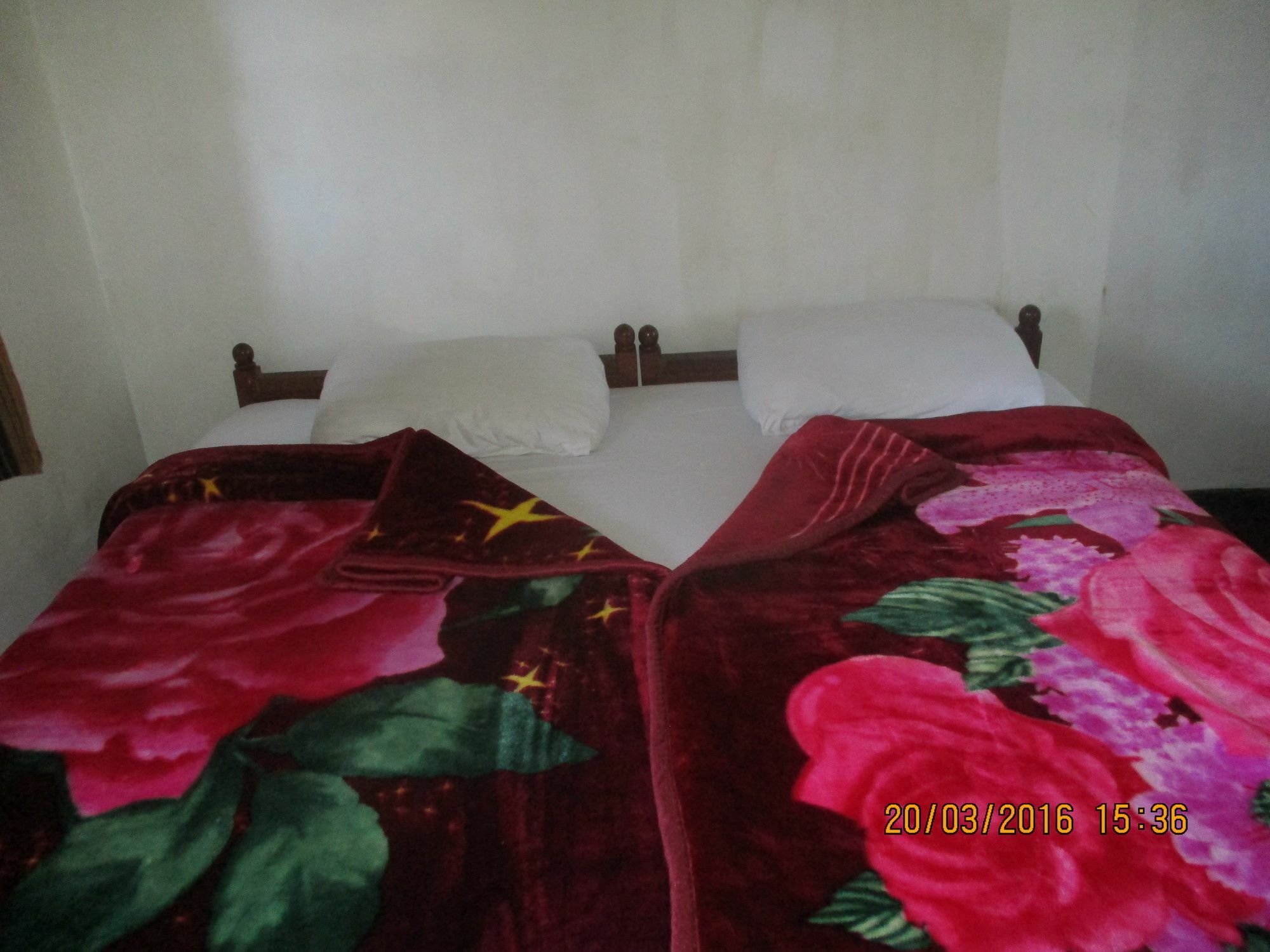 נוארה אליה Lake Crown Holiday Home מראה חיצוני תמונה